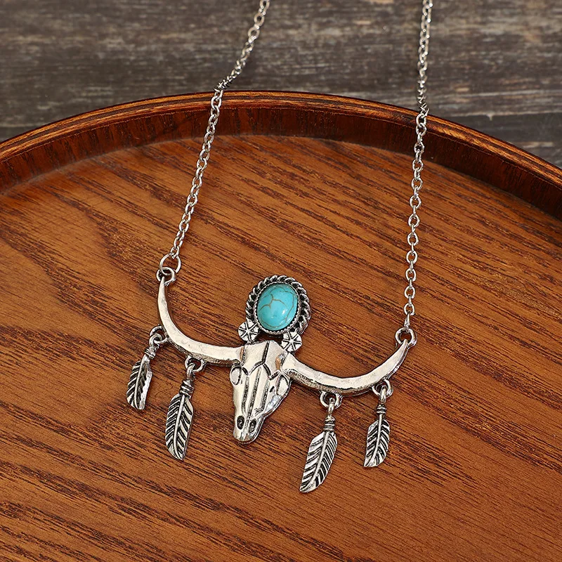 Navajo-Kingman-Turquoise-LONGHORN-NECKLACE-Bull-Horns-Pendant-Necklace-for-Women-Western-Cowgirl-Accessories-Texas-Boho
