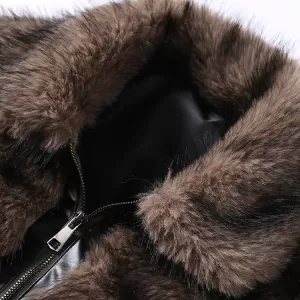 Frost & Finesse: Luxe Faux Fur Zip-Up Winter Coat - Image 7